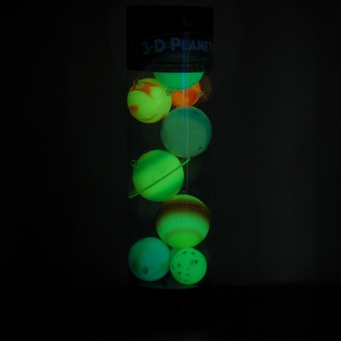 Glowing 3D Planets in a Tube